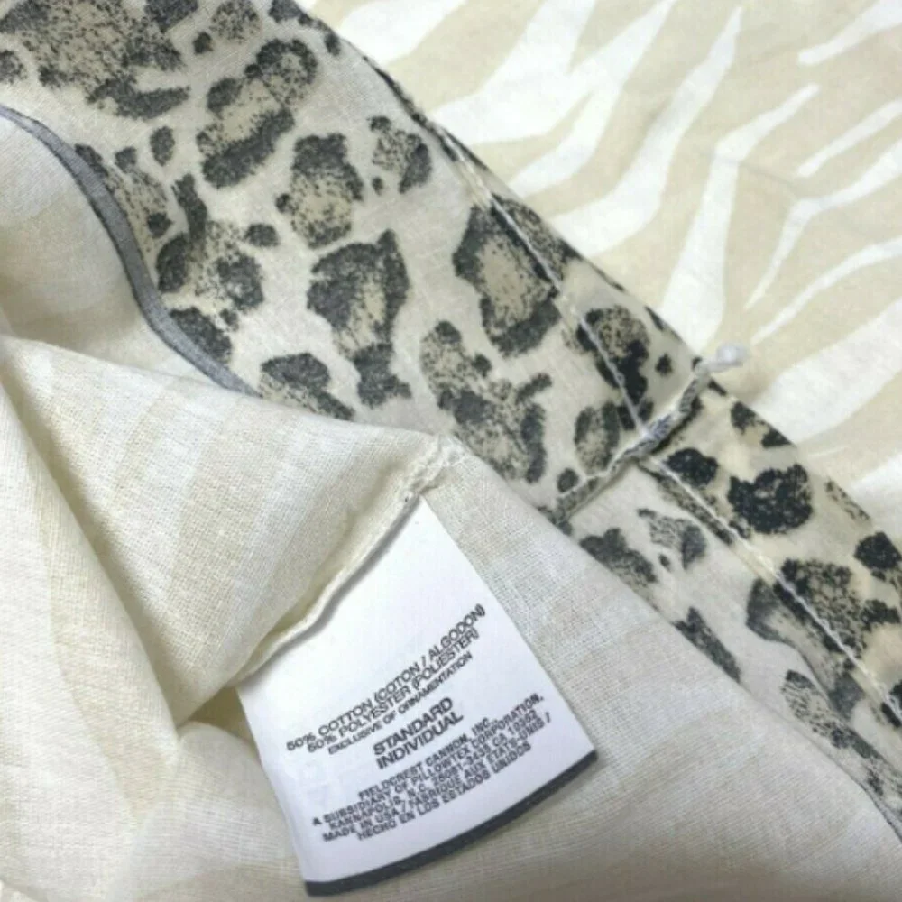 2 Vintage Luxury Pillowcases 80s Fieldcrest Shams